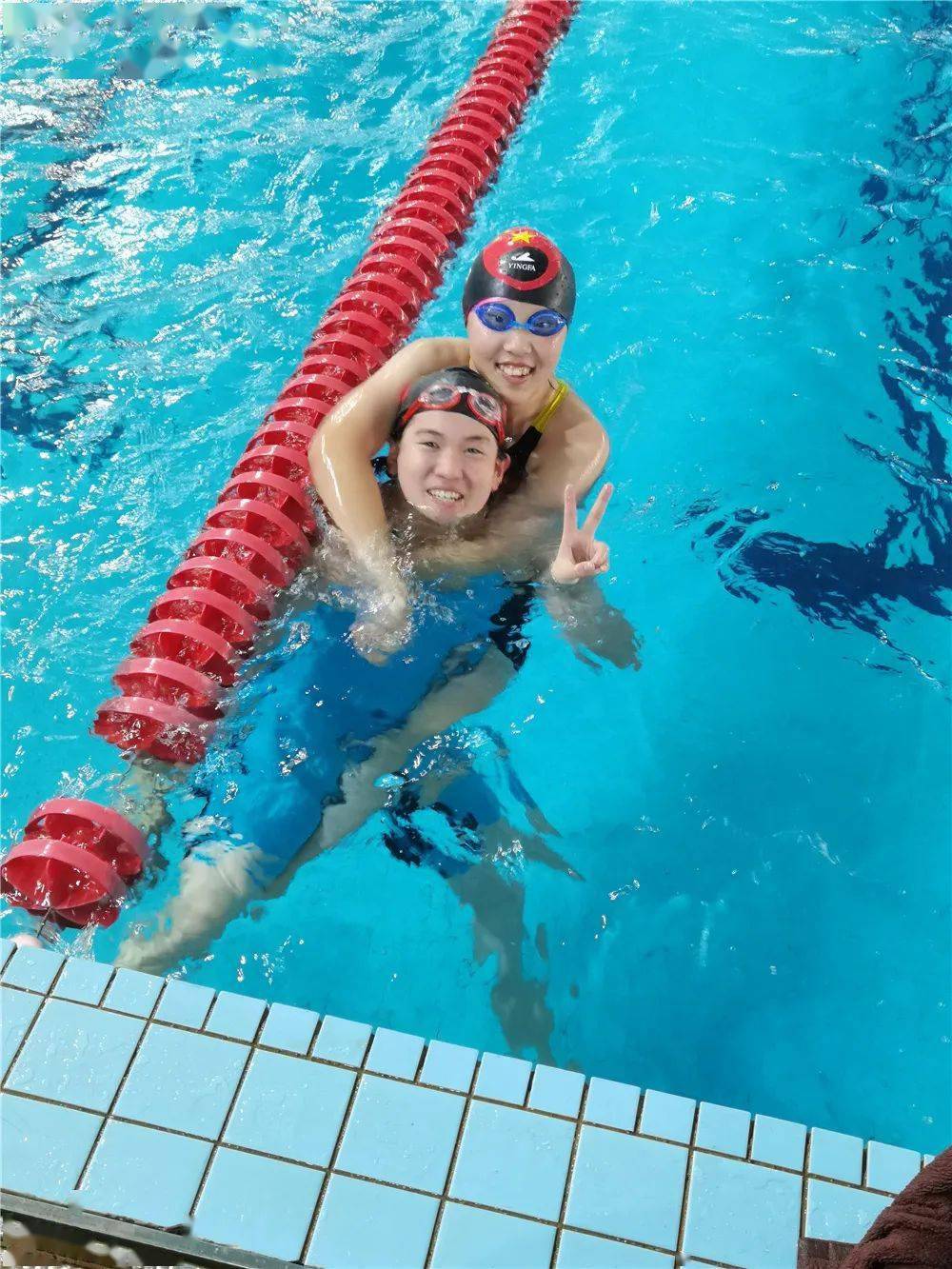 超越自我泳无止境丽泽中学初中游泳队参赛纪实