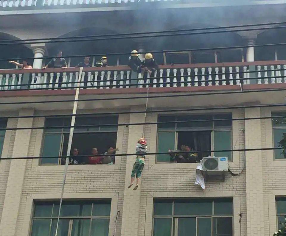 消防经验展播十五平阳县萧江镇专职消防队27年风雨历程铸攻坚克难铁血