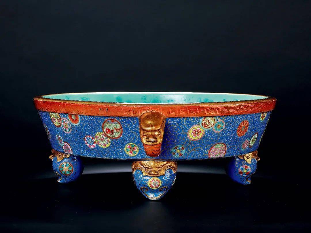 保利香港秋拍重要古董珍玩精选瓷器篇