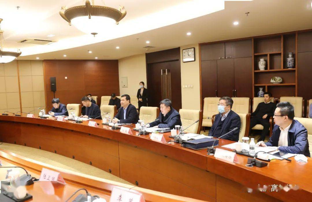 何忠华会见中铁九局赵中华一行