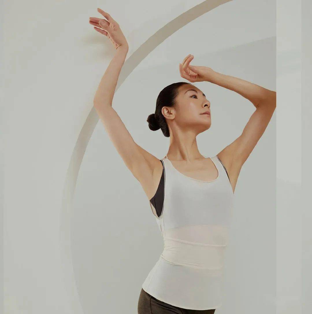 东方演艺集团邵俊婷青年舞蹈家宋洁青年舞蹈家窦率方中国歌剧舞剧院