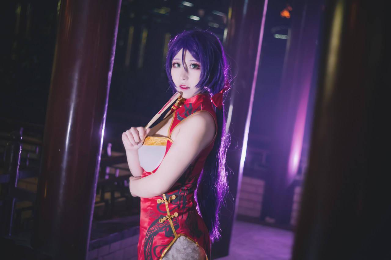 东条希新年旗袍cosplay