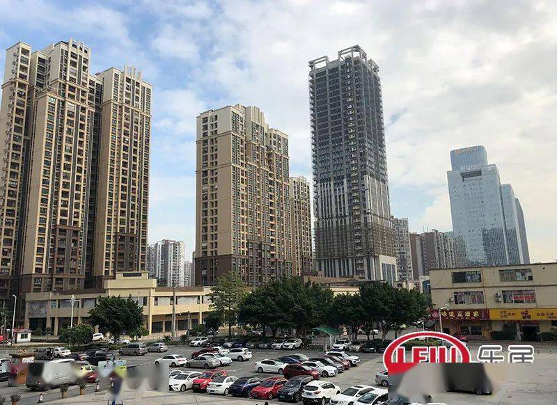 6969上述威达大厦正处于季华六路上,若从季华隧道东人行天桥上