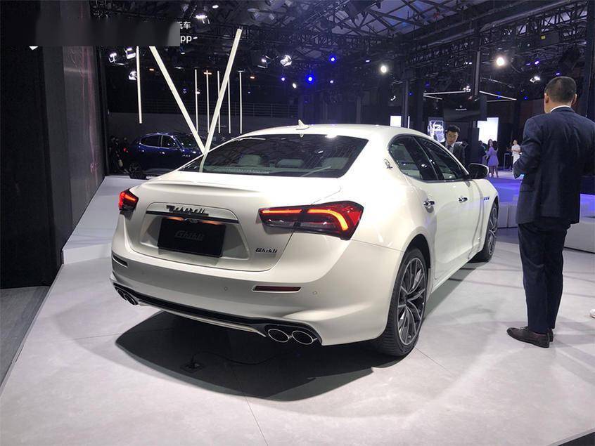 广州车展新玛莎拉蒂ghibli售7258万元