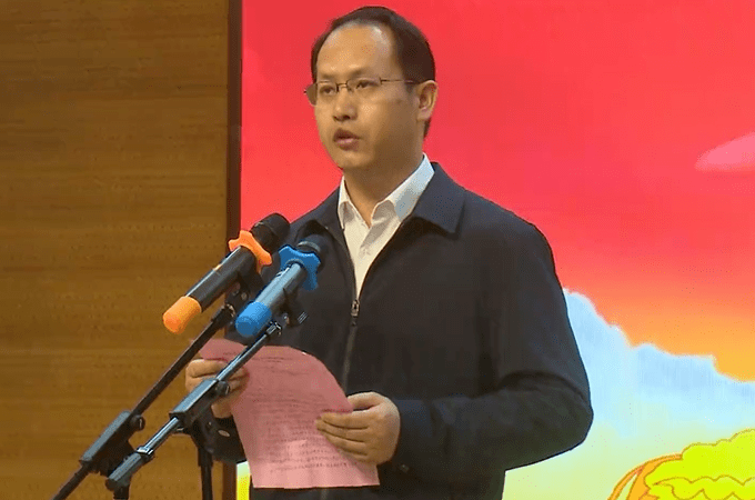 11月17日下午,宝应县在白田小学隆重举行2019年度"十佳新时代好少年"