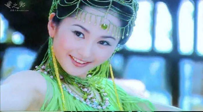 聪慧顽皮的绿儿&木工鱼日活泼可爱,天生丽质的青儿&