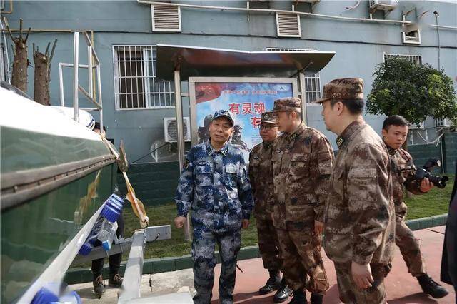 省军区副司令员贾全林调研我县武装工作