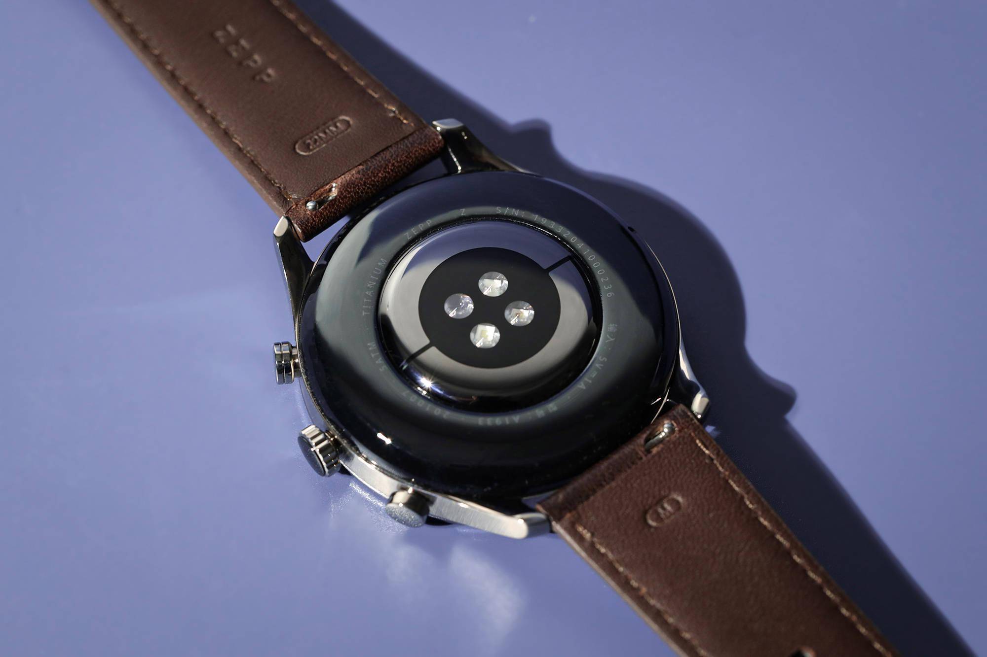 商务精英标配zeppz旗舰级智能商务手表赏析