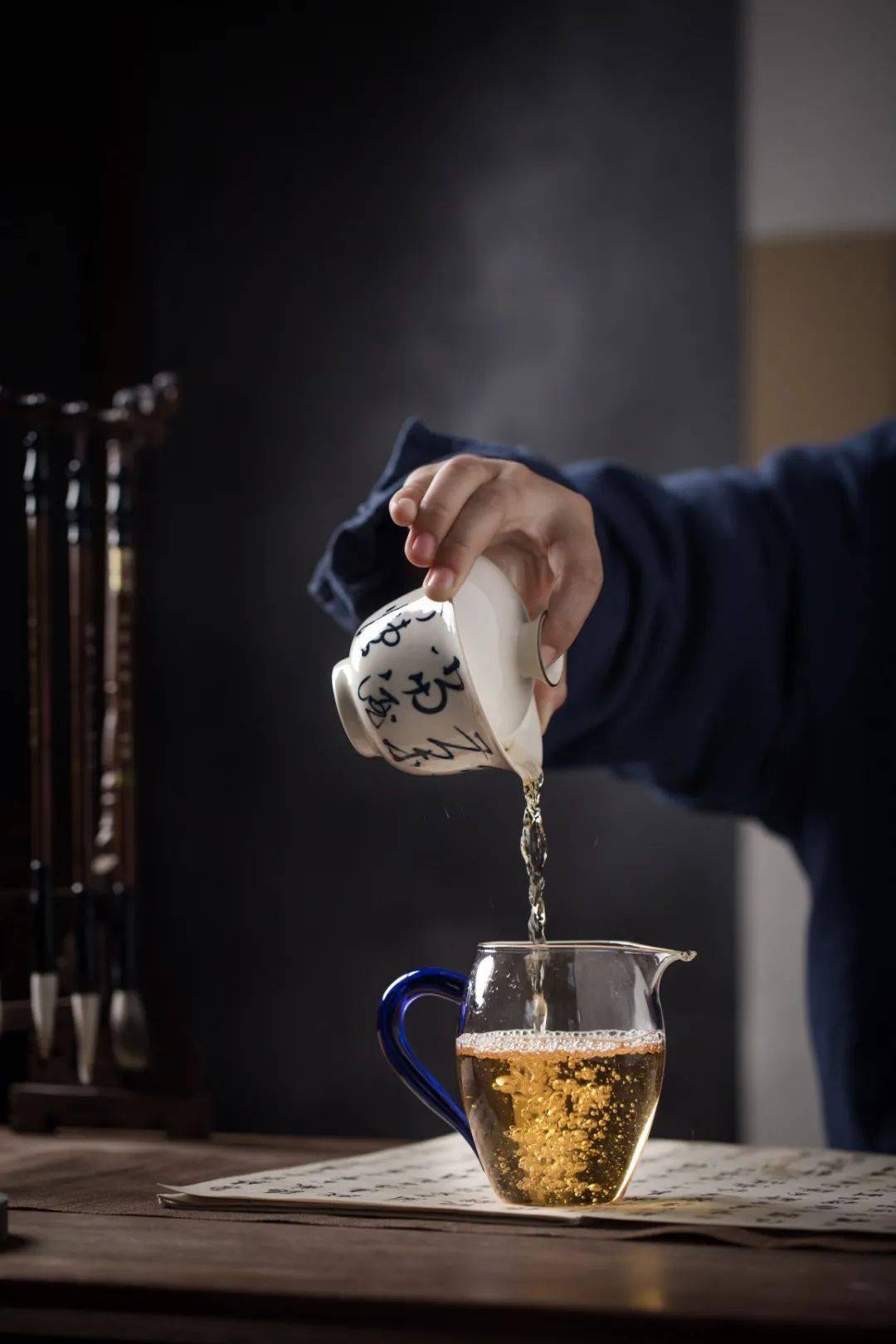 押窑茶境草木灰釉瓷上书化腐朽为神奇枯枝败叶终成美玉