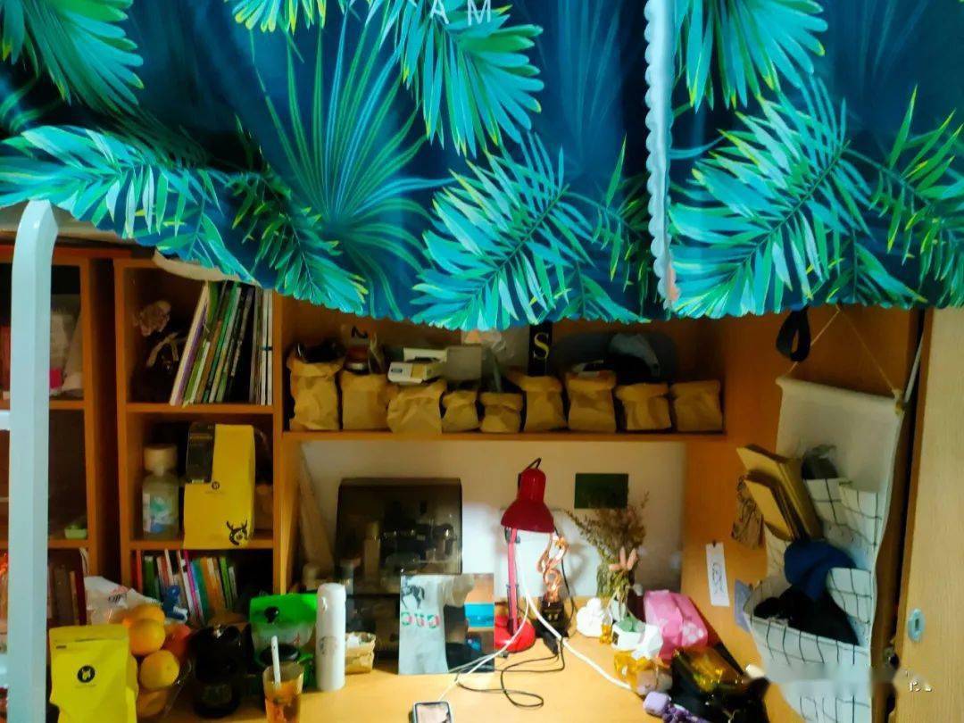 创意寝室一见寝心最美不过寓见你