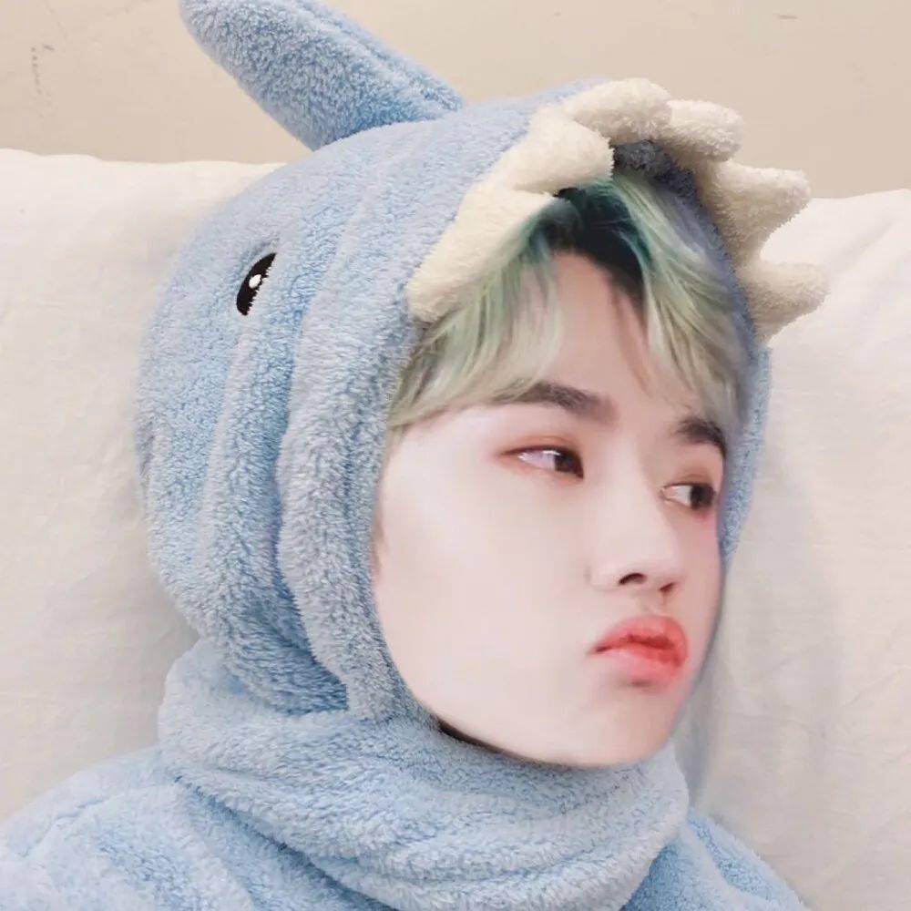 微信头像王一博