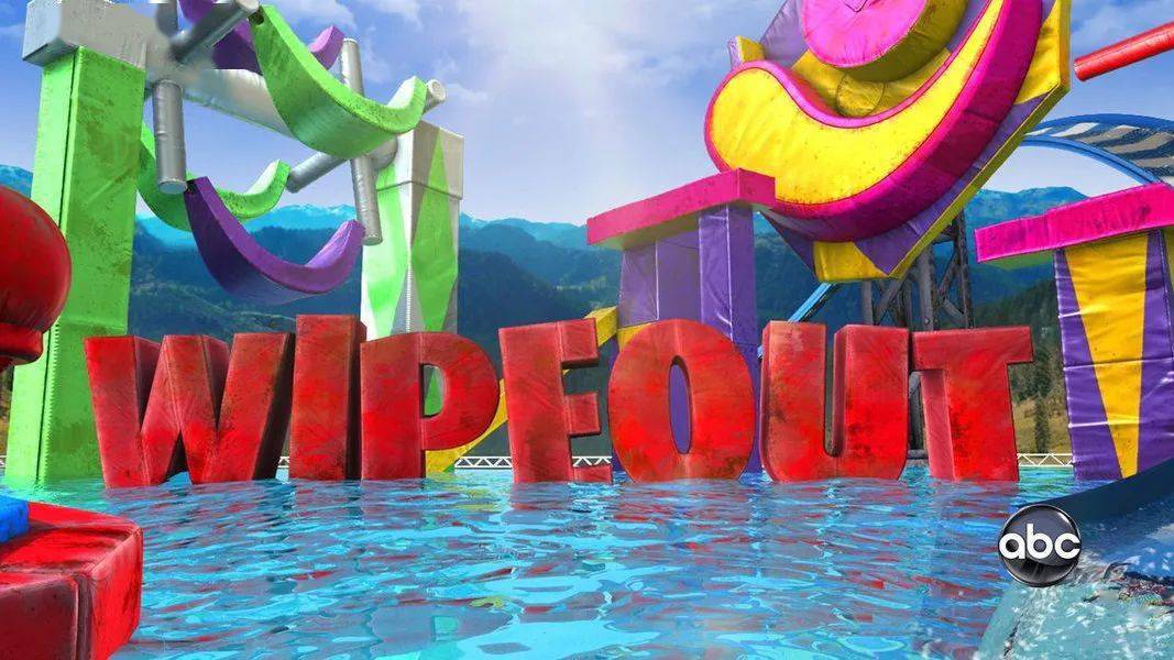 在2008年,一档名为《wipeout》的闯关节目开始举办,这档节目轻松诙谐