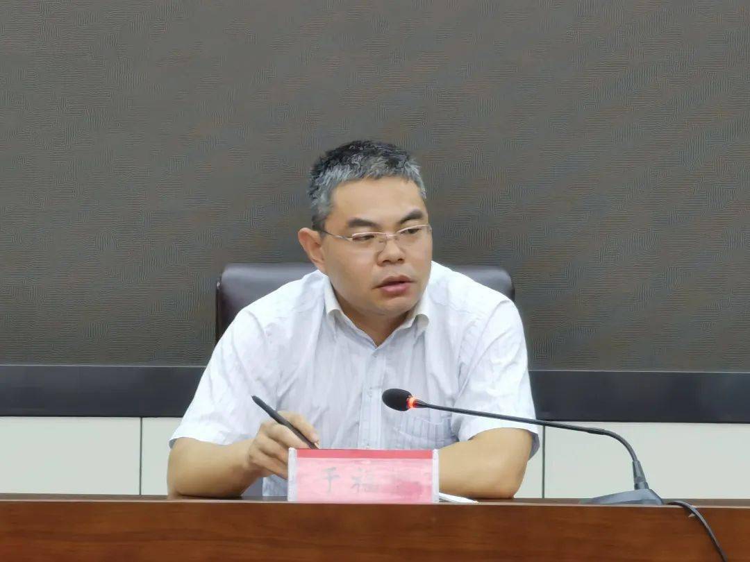 柳南区区长为党员干部上禁毒教育专题课