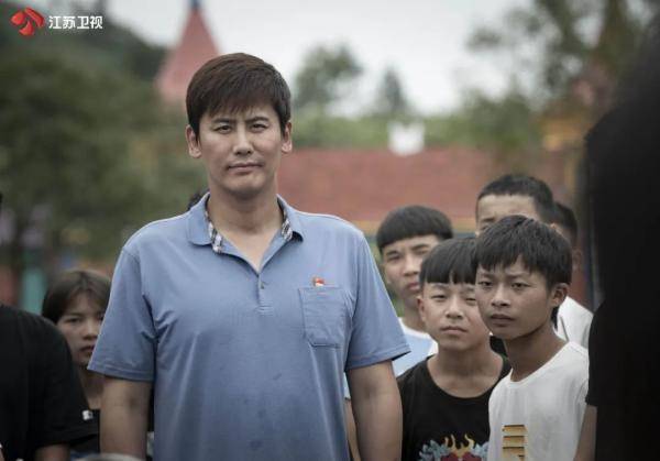 吃辣椒吃到嘴唇红肿今晚石头开花于晓光讲述藏在辣椒里的幸福滋味