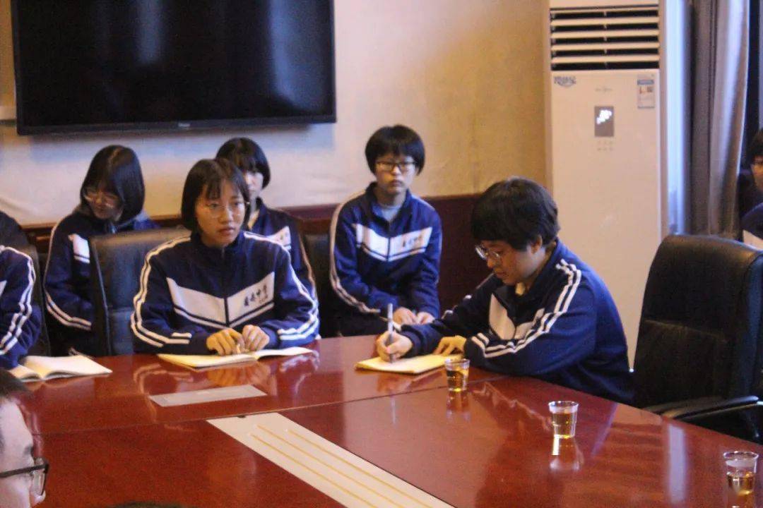 蠡县中学正式挂牌!_曹宁