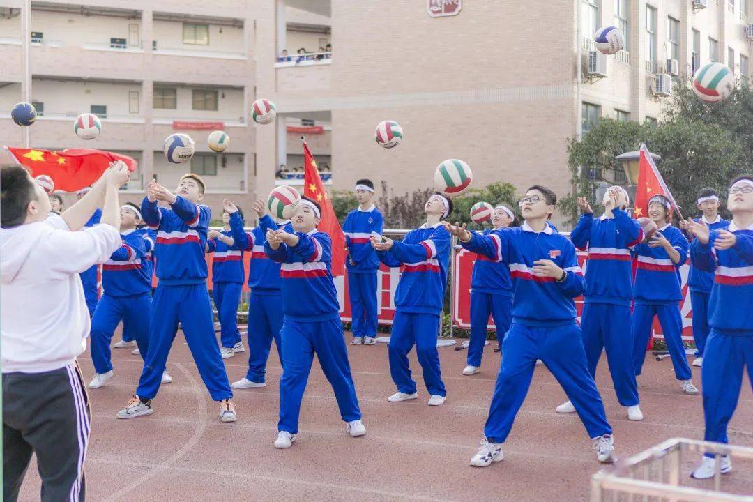 看雅礼融城学校怎么玩!