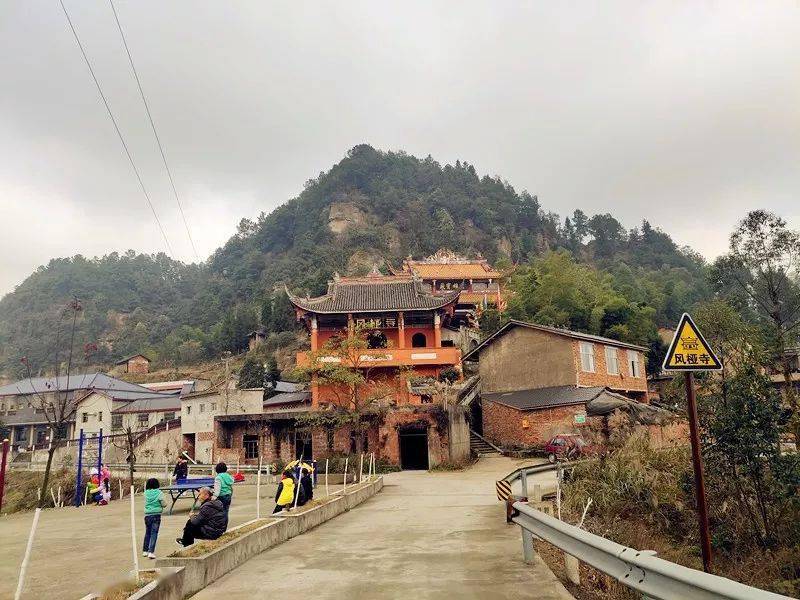 威远这个镇这么牛,还被入选为._山王镇