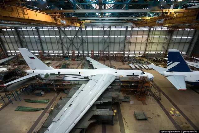 50张高清图展示俄罗斯最大飞机生产厂航星sp飞机制造厂