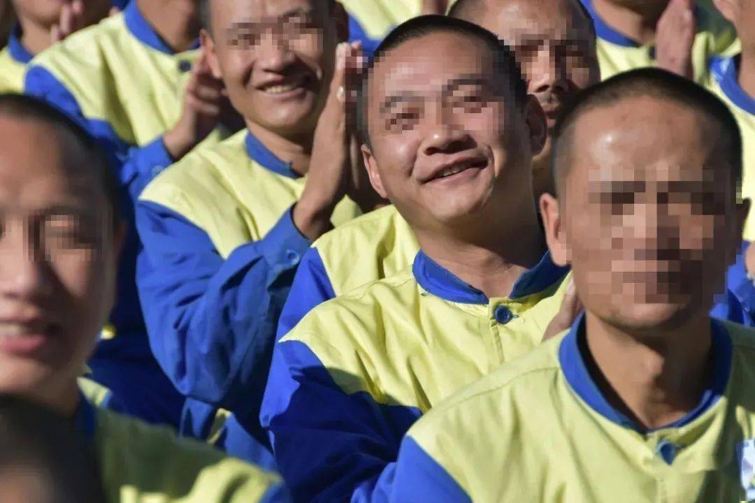 凉山脱贫后的第一个彝族年这群戒毒人员这样说