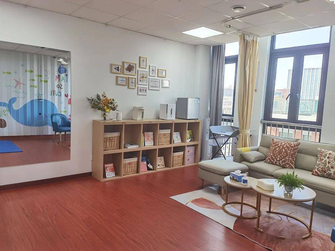 投票| 设备齐全,小而温馨!年度最美"十佳爱心妈咪小屋"里满满都是爱