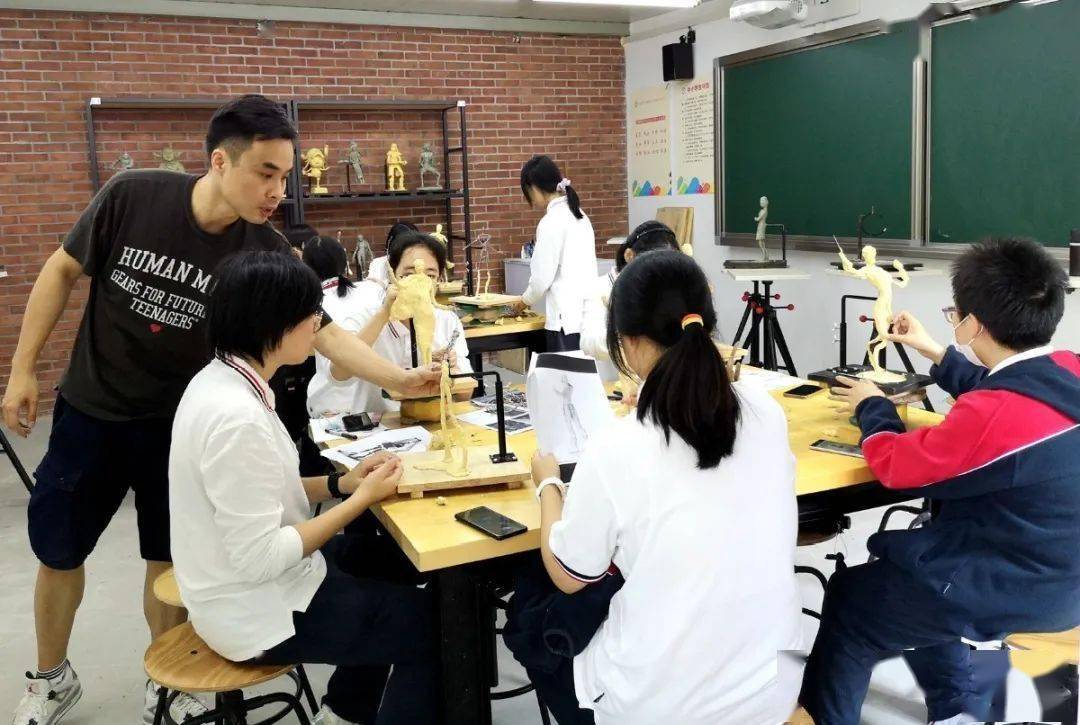 徐汇学子手绘上海"新七不"规范,倡导文明"萌萌哒"~_紫竹园