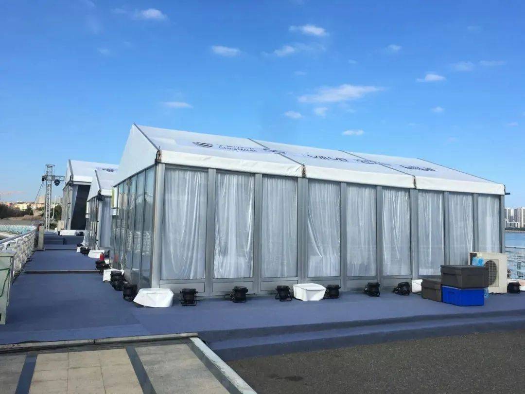 透明玻璃房直播间