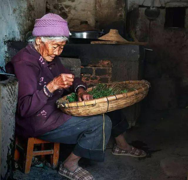 农村最可怜老人生活图片