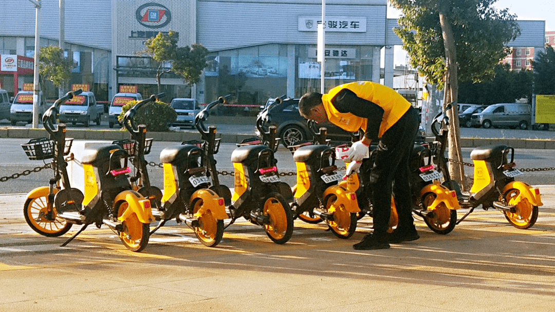 美麗官橋美團共享電單車進駐官橋助力居民低碳出行