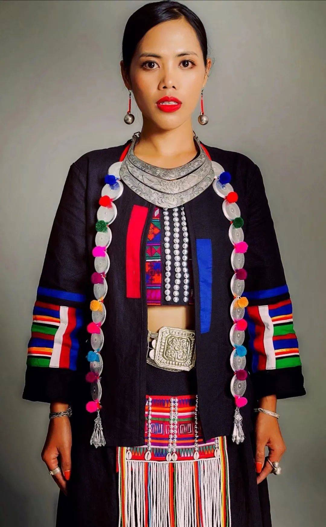 文章编辑:哈倪康帛想听更多的哈尼族歌想看哈尼族搞笑视频想了解哈尼