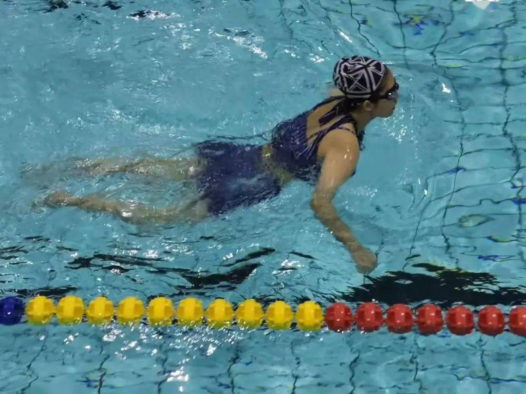 2020年"庆祝建校七十周年"体育系列活动——游泳比赛_孙佳宇