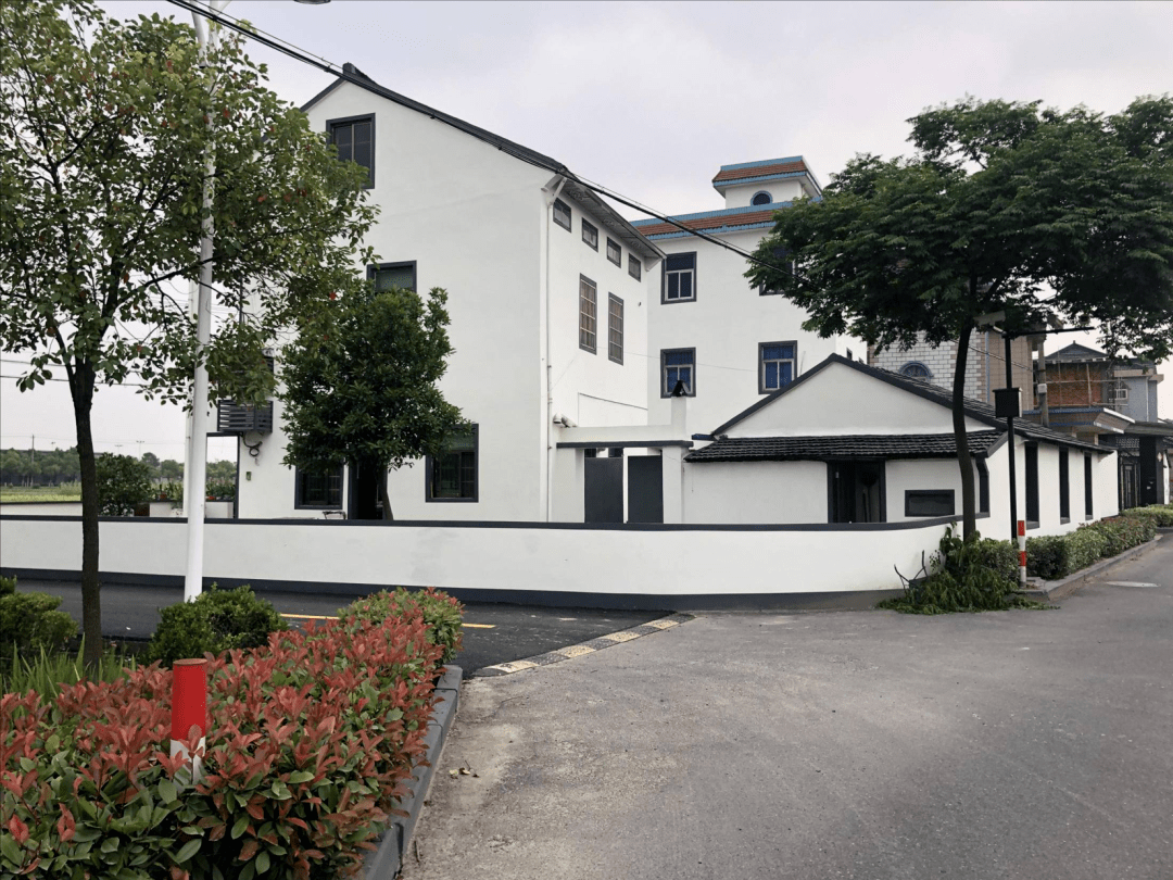 节点改造,提升了群围门户形象;配套设施建设,完善了服务功能蝶变群围3