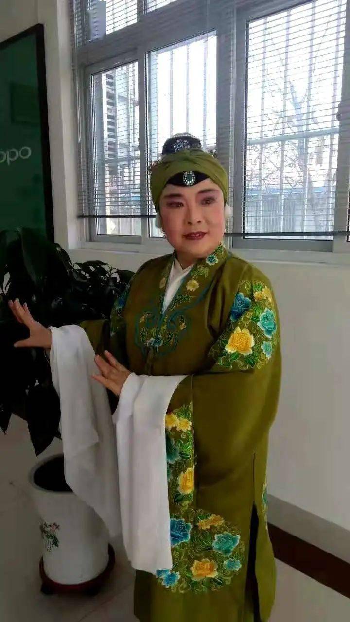 非遗传承磨戏也就是磨自己观茂腔老旦夏美华