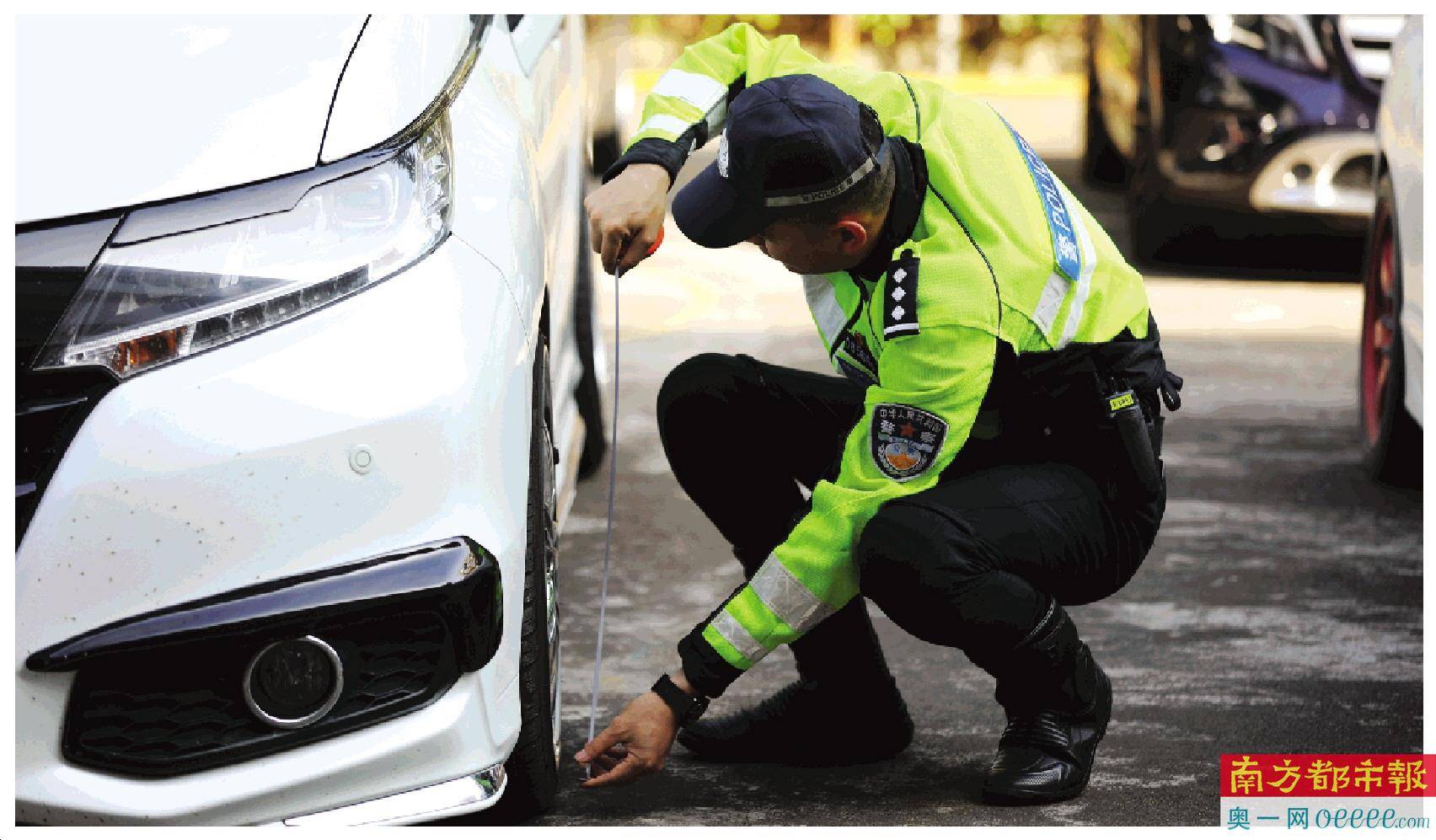 改装车飙车"炸街"交警开展专项整治