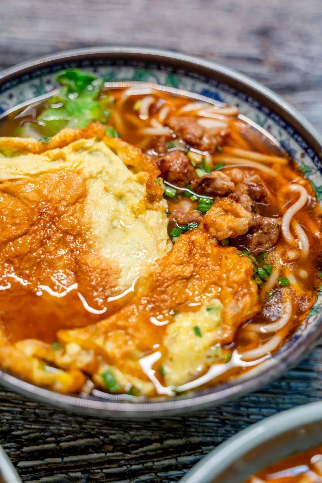 一碗温州面卖了27年从玉环老街到菜场搬迁数次还是记忆中的老味道