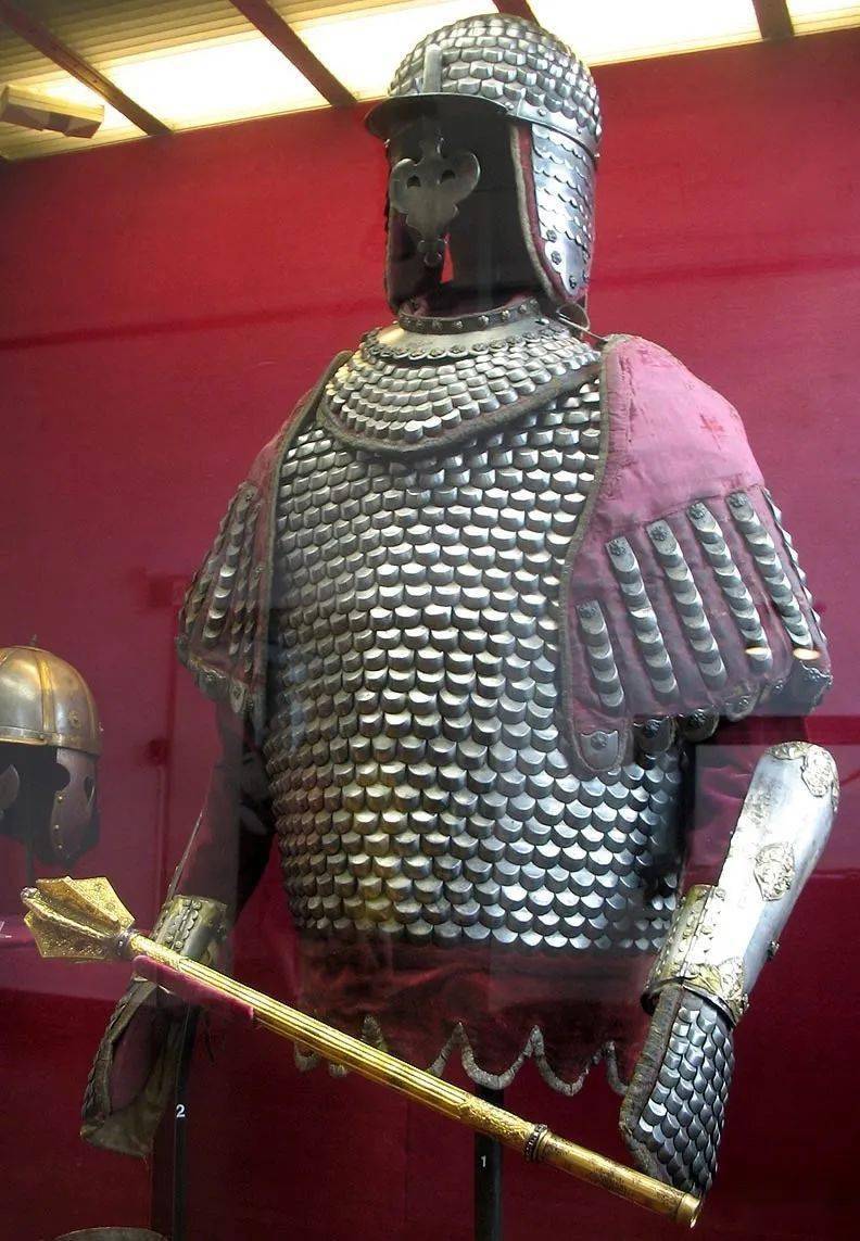 波兰克拉科夫国家博物馆馆藏翼骑兵甲胄欣赏