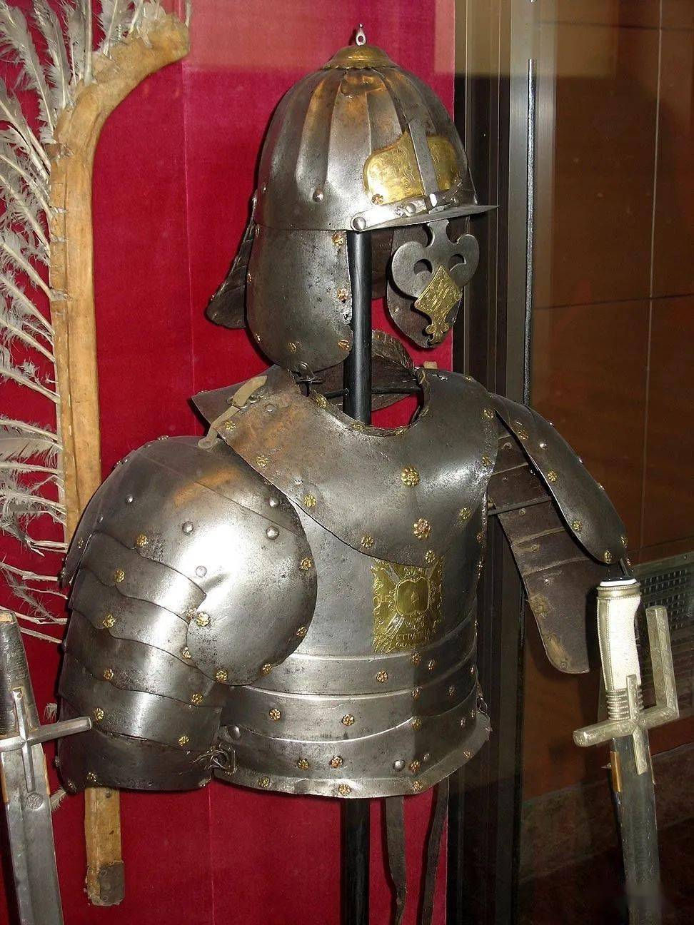 波兰克拉科夫国家博物馆馆藏翼骑兵甲胄欣赏