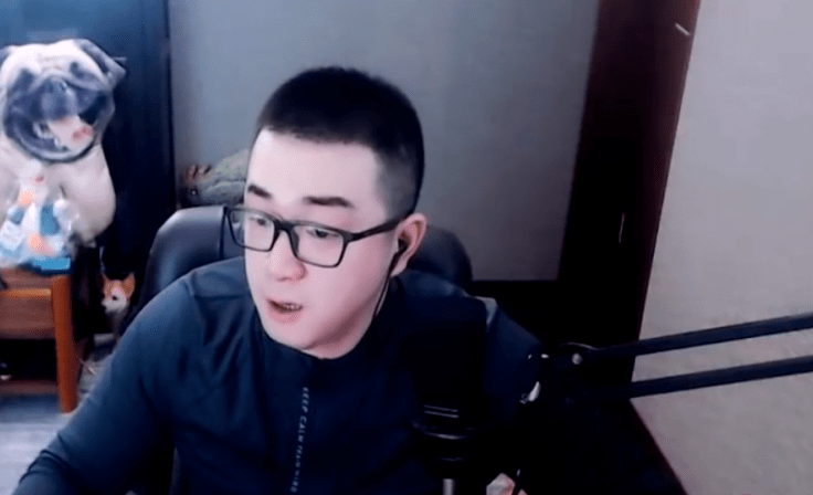 歪闻丨老毕接招,硬刚北王:top组等你!老毕隔空喊话囧囧丸:我不是你爹!