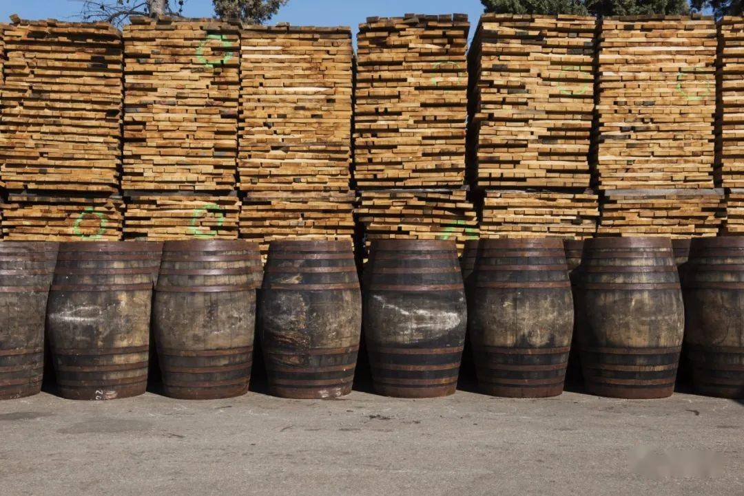 愿意花一万人民币买一个橡木桶,究竟是谁如此不计成本?