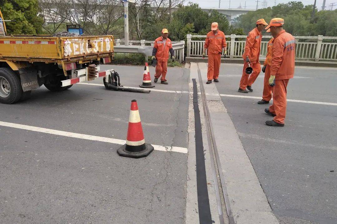 公路桥梁养护