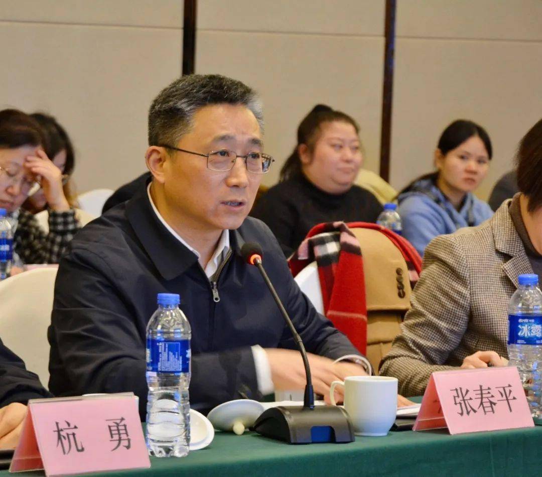 拥有药品生产许可证企业近600家,位列全国第一,药物研发企业2000余家