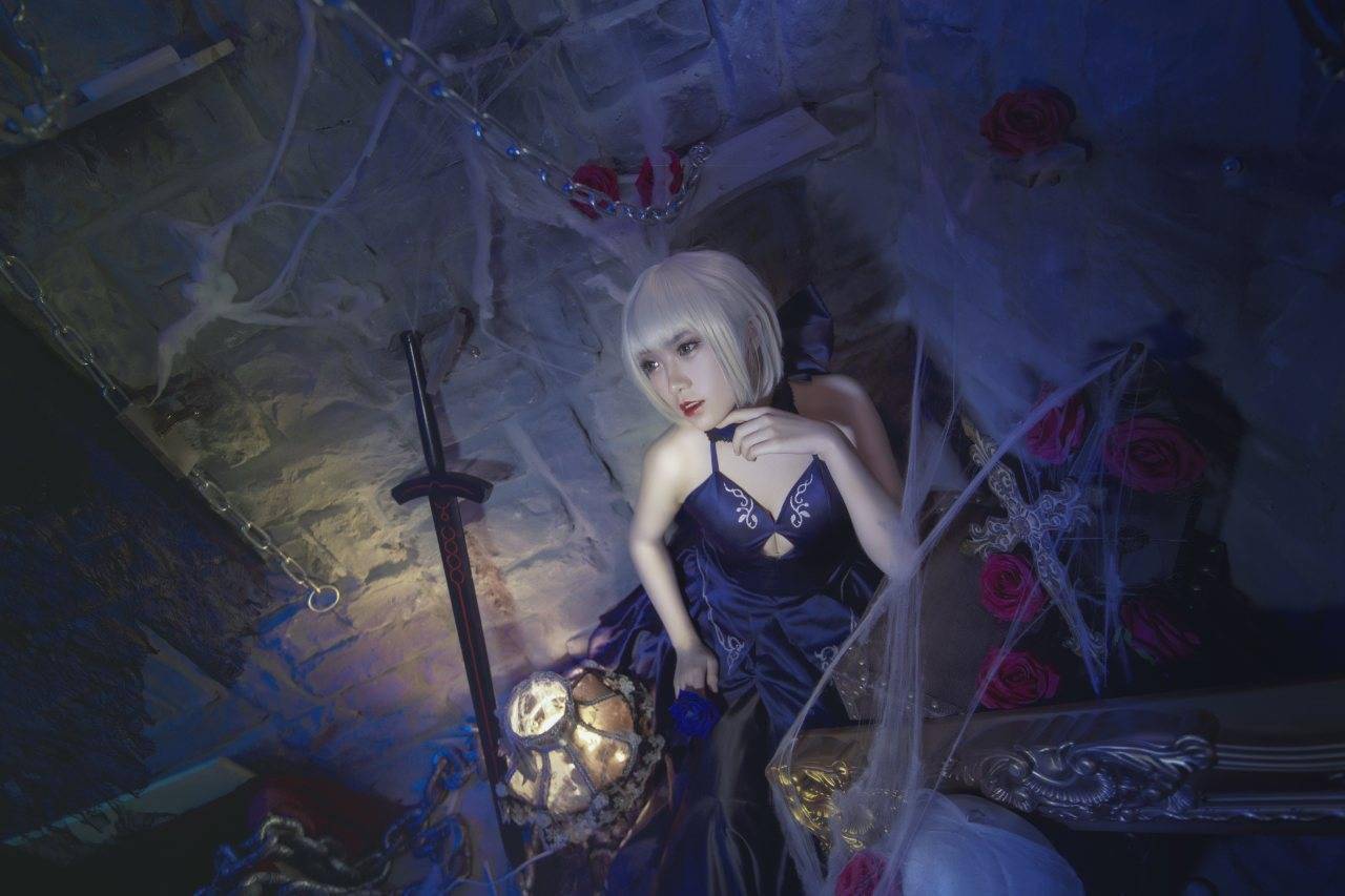 fgo黑saber礼服vercosplay