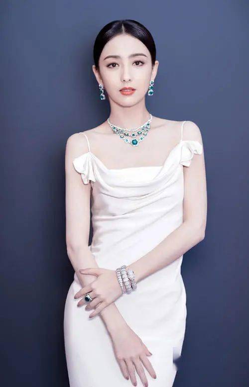 中国大陆10位高人气漂亮女星,个个都清纯、美丽,你最喜欢谁?-搜狐大视野-搜狐新闻