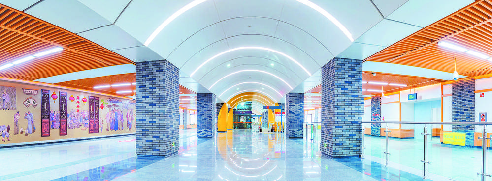 牛王庙站以"市井牛王庙"为主题,让人们感受成都老街巷的独特魅力.