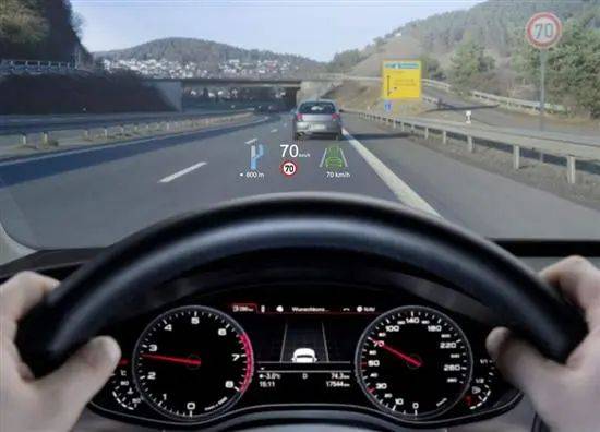 质用车:选装价过万的原厂HUD 凭什么这么贵?_搜狐汽车_搜狐网
