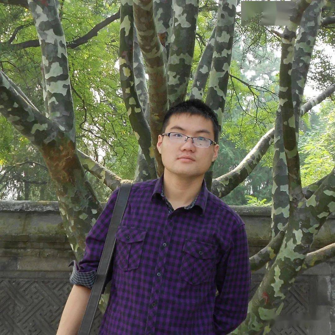 吴振刚宝钢金属上海秉玟型材"十大青年先锋"候选人董黎和宝武智维机械