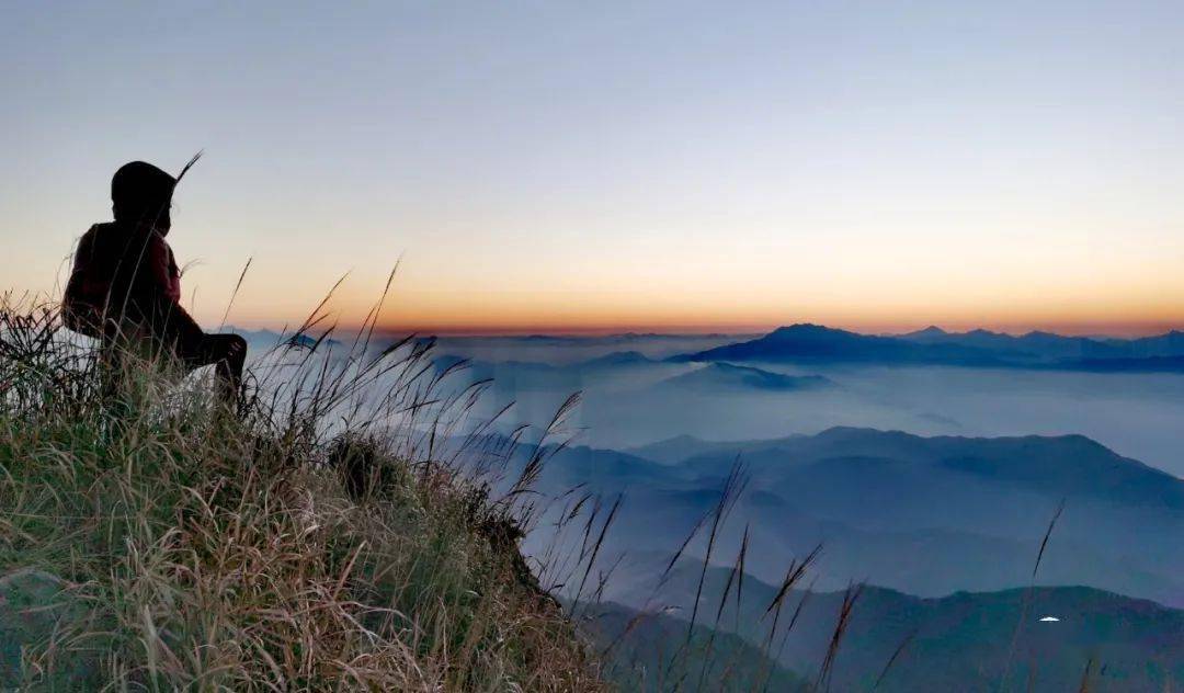 武宣双髻山图片