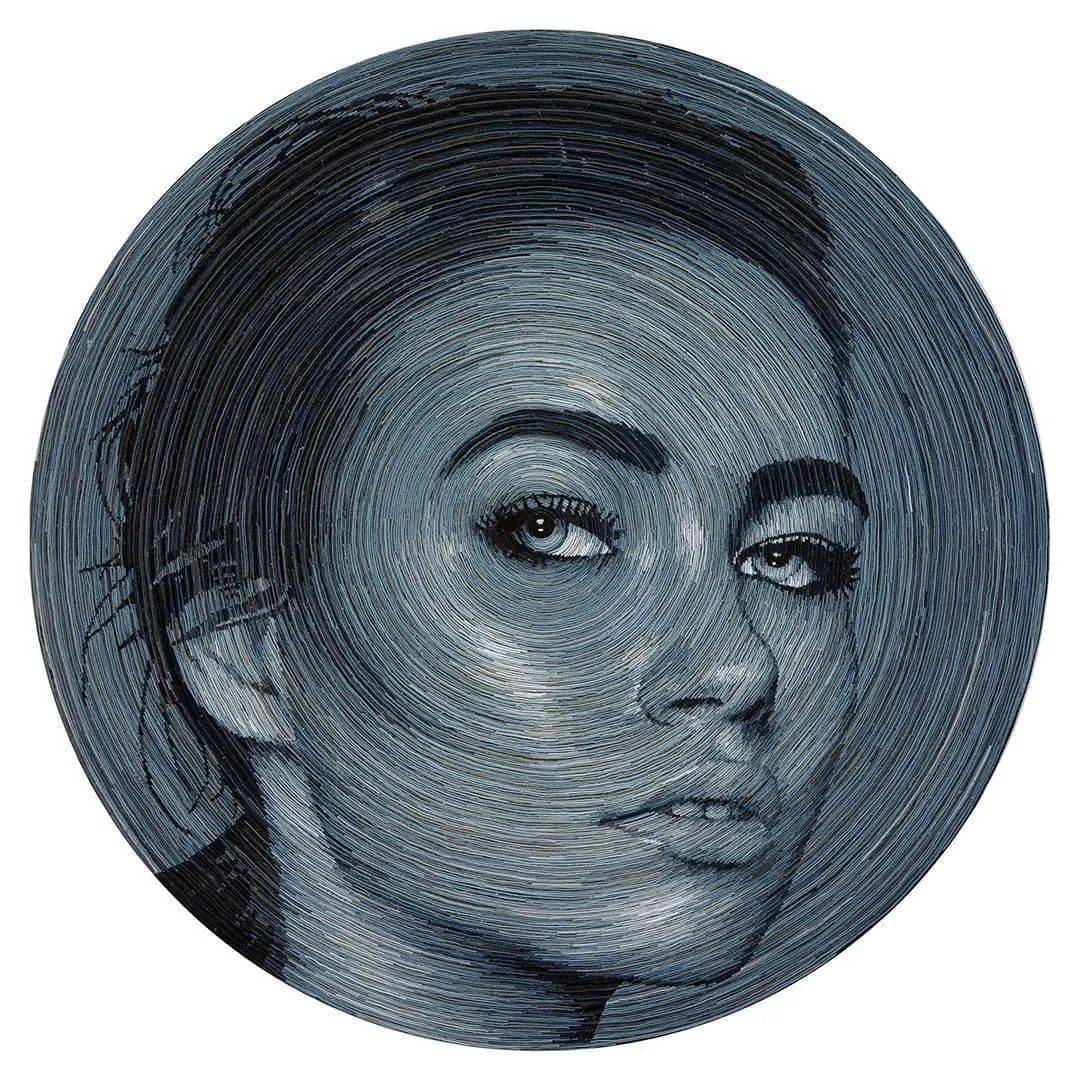 牛人用布料拼贴作画面料拼贴再造肌理