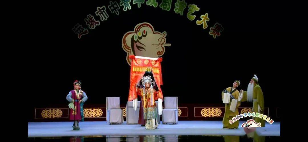 临汾市小梅花蒲剧团《打神告庙》侯马蒲剧团《对花枪》(刘秀花主演)