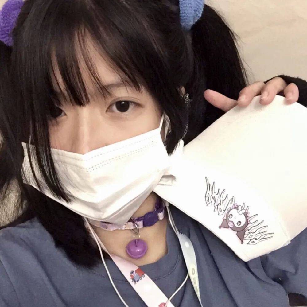 头像| 玩游戏真的会变年轻 我昨天玩王者荣耀时 大家都说我是小学生