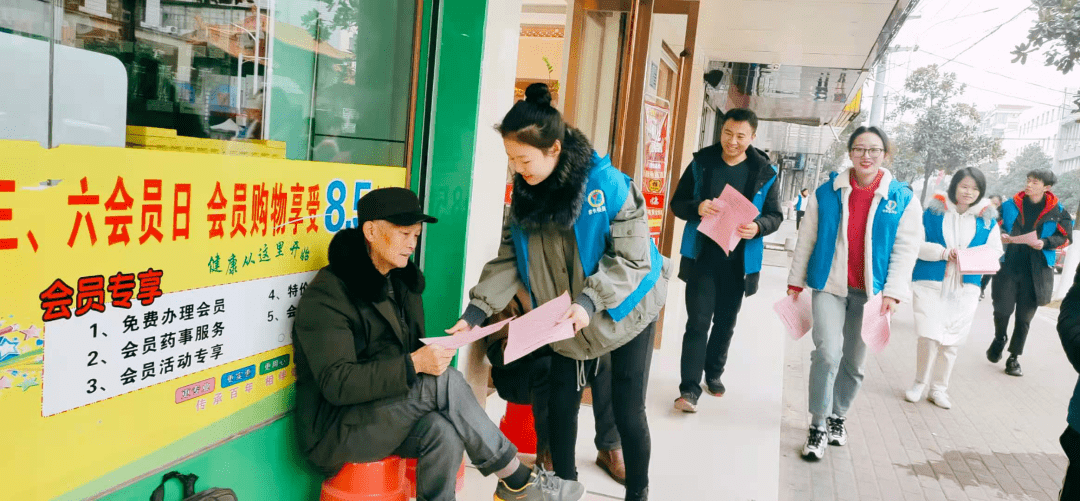 广昌县实验小学开展平安志愿者活动